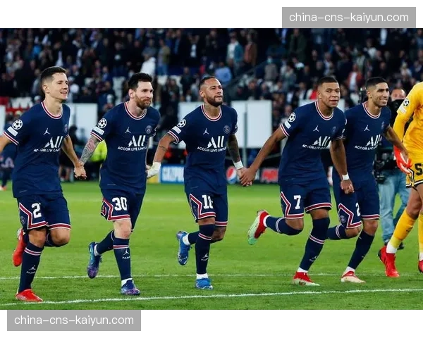 关键三分到手，巴黎圣日耳曼在争冠冲刺阶段展现稳定性